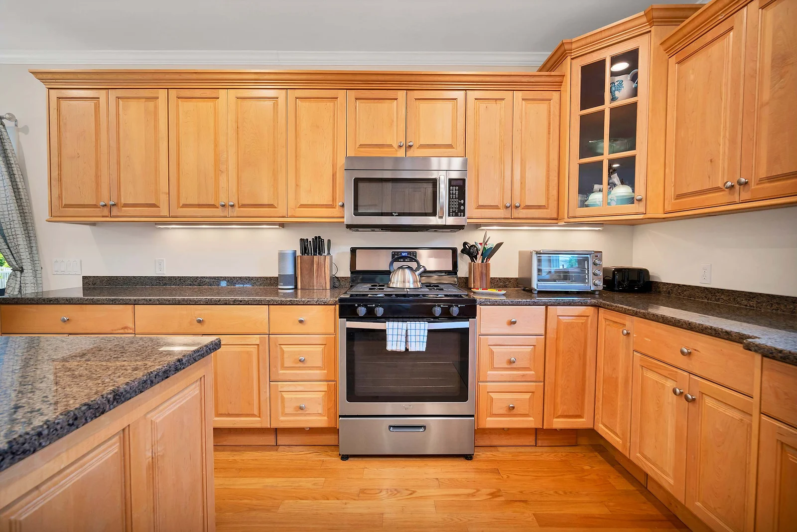 Open kitchen