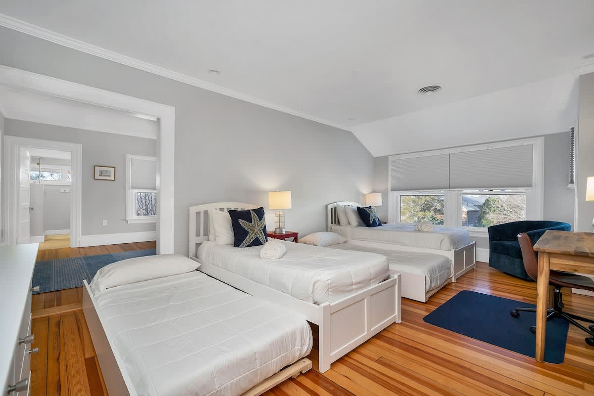 Bedroom 2 at Ferncrest, Twin XL room