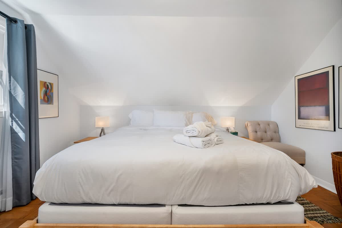 King bedroom