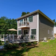 Casa Verde 2 | Luxe Lakeside Escape with Kayaks