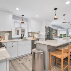 The Lounge House | Giants Neck Beach, Water Views and Coastal Comfort