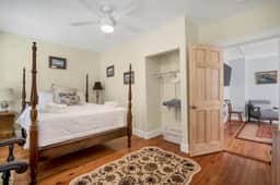 Downtown Mystic Family Retreat | Pet Friendly