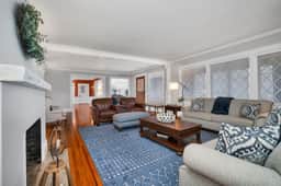Magnificent Ferncrest - Towering Home on the Coast