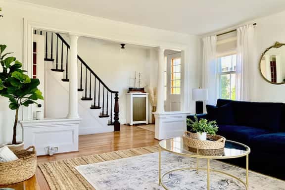 Maxson House Mystic – Easy Walk to Downtown - Image 1
