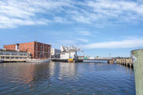 Pet Friendly | Downtown Mystic Family Retreat - Image 5